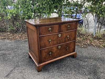 English chest of drawers restored 18th centuries